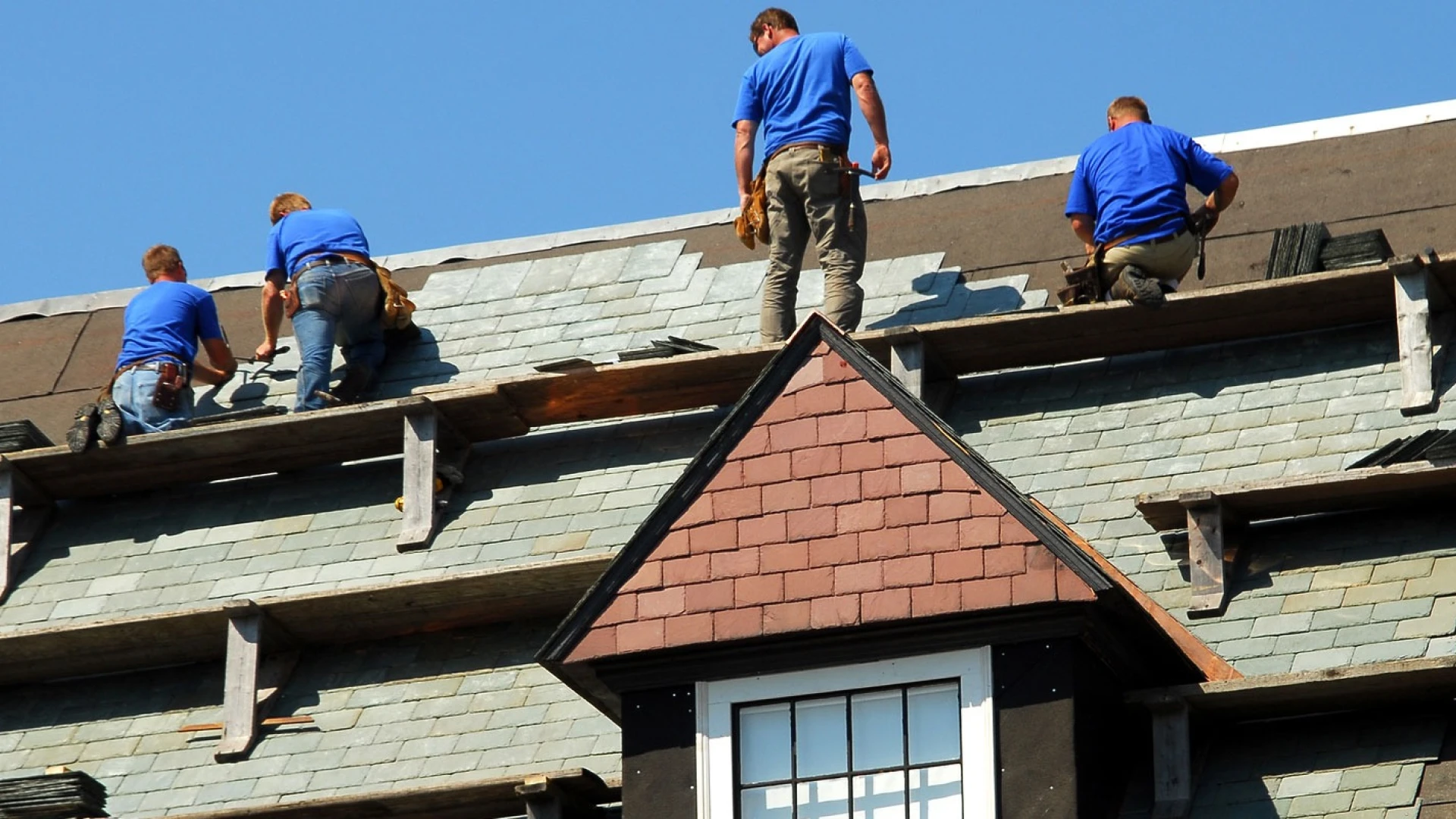 home remodeling services hero@1x